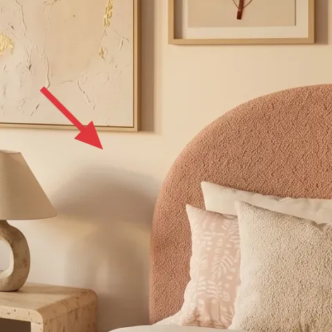Plug-in table lamp with beige shade